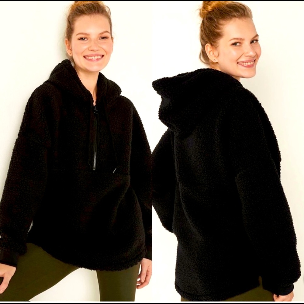 NWT Victoria’s Secret Pink Varsity Sherpa Half Zip Pullover Black Size Small